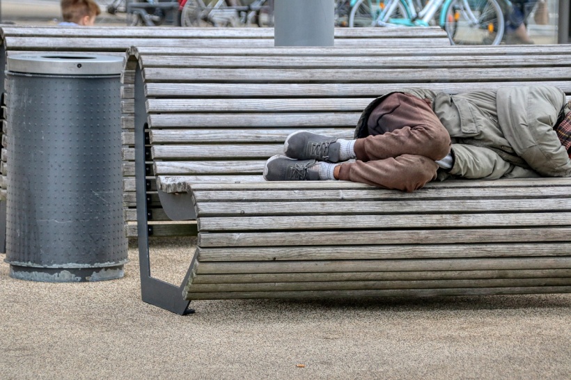 Sobre la intervención policial ante la situación de las personas sin hogar